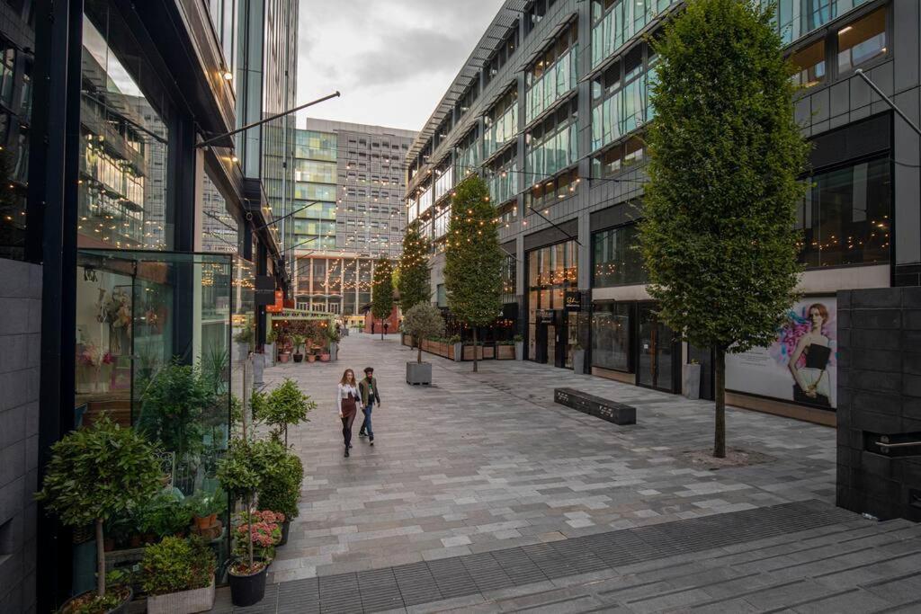 City Superhost: Luxury Deansgate Townhouse - Manchester — Photos 2